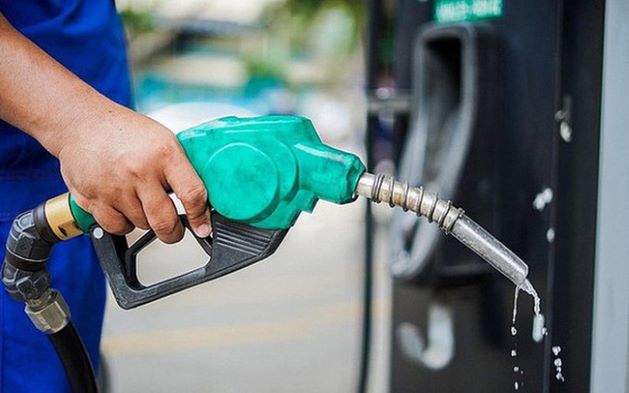 Đề xuất 4 mức thuế bảo vệ môi trường với xăng dầu áp dụng trong năm 2023