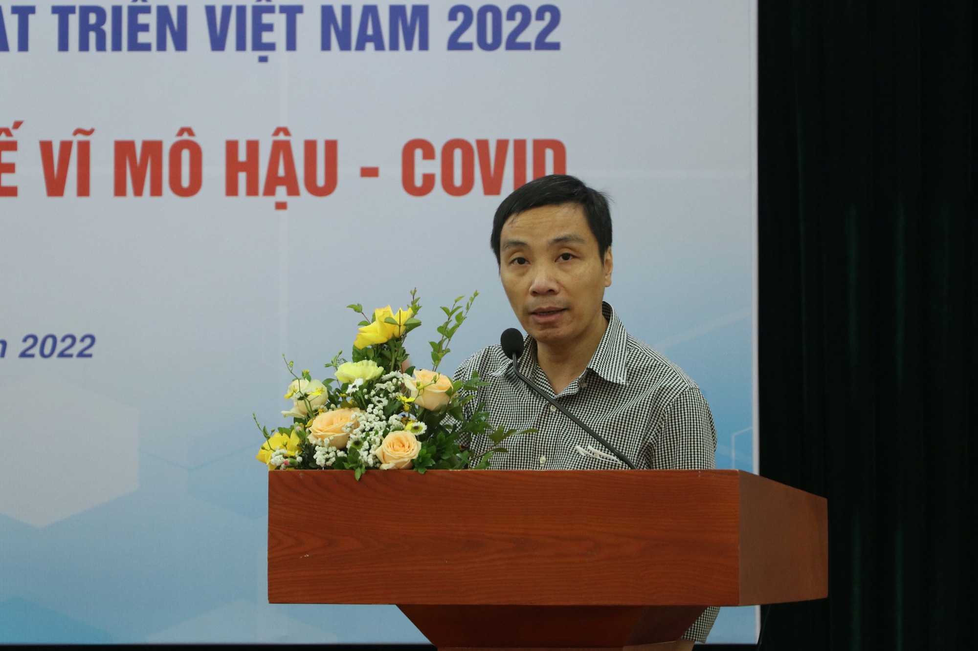 TS. Phạm Thế Anh: Chính sách tiền tệ gây cú sốc bất ngờ cho thị trường