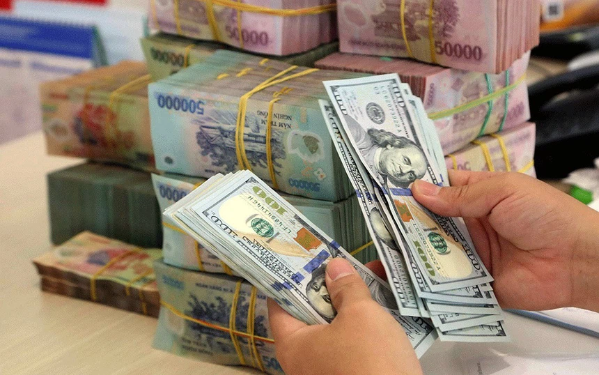 Tỷ giá 'hạ nhiệt' - cơ hội để giảm lãi suất cứu doanh nghiệp