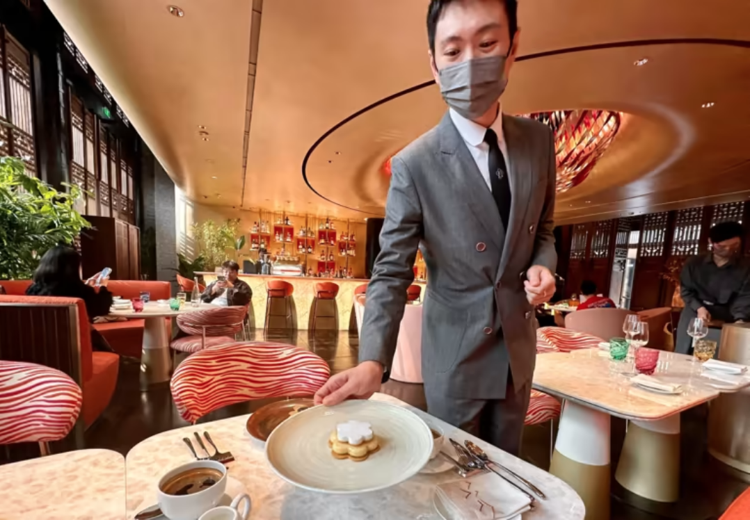 Louis Vuitton, Hermes dùng chiêu mới để tiến sâu vào thị trường Trung Quốc
