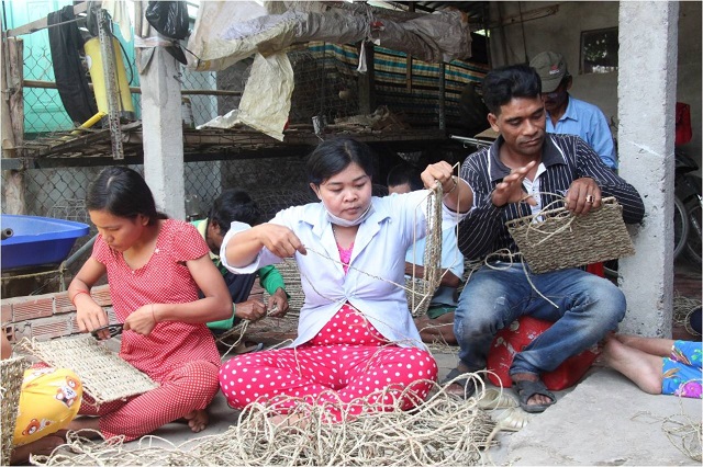 Nỗ lực thoát nghèo bằng chính sức lao động của mình