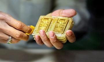 Tăng đến 250.000 đồng/lượng, vàng SJC lấy lại ngưỡng 67 triệu đồng/lượng