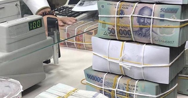 Lãi cao, kênh tiết kiệm hấp dẫn nhóm khách hàng dân cư