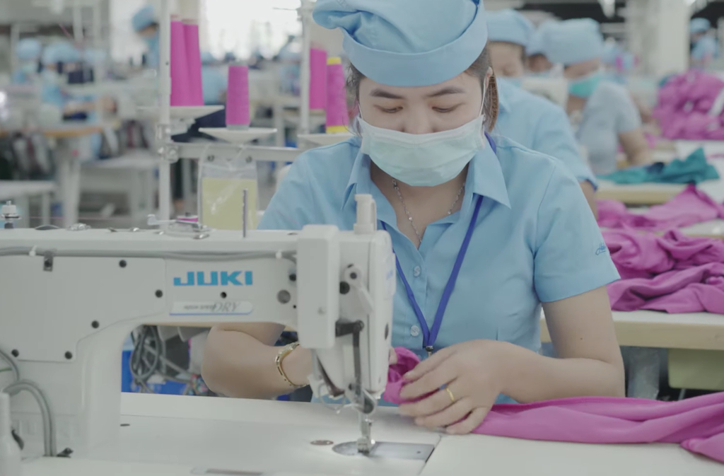 Doanh nghiệp xuất khẩu đối diện ‘núi’ khó khăn thị trường