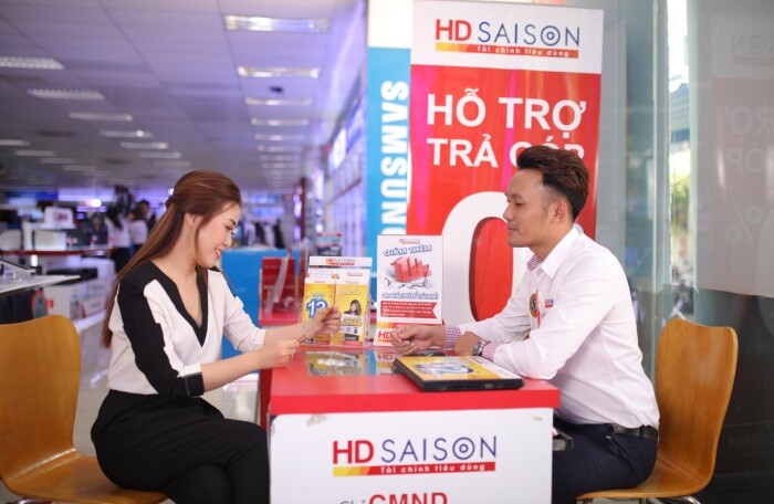Nhu cầu tiêu dùng tăng dịp cận Tết, chặn tín dụng đen hoành hành