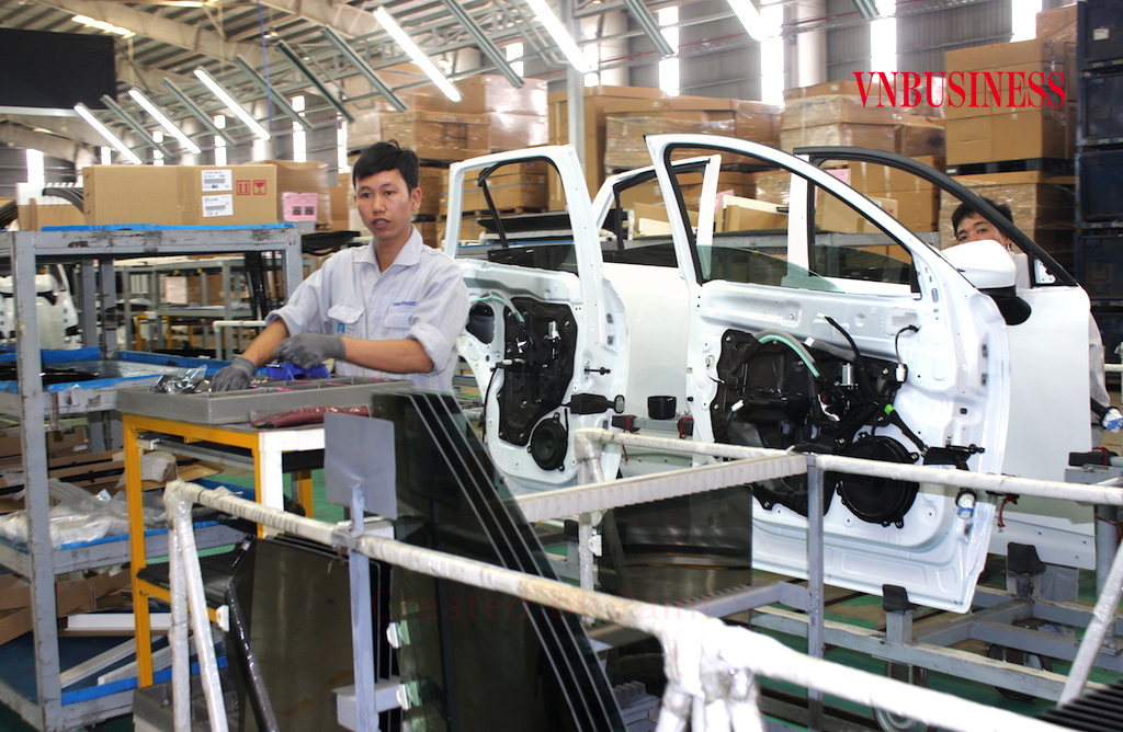 Tìm lời giải cho doanh nghiệp Việt trước ‘bóng ma’ suy thoái toàn cầu
