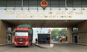 Khôi phục hoàn toàn thông quan tại các cửa khẩu Lào Cai, trao đổi thông tin 24/7 với phía Trung Quốc