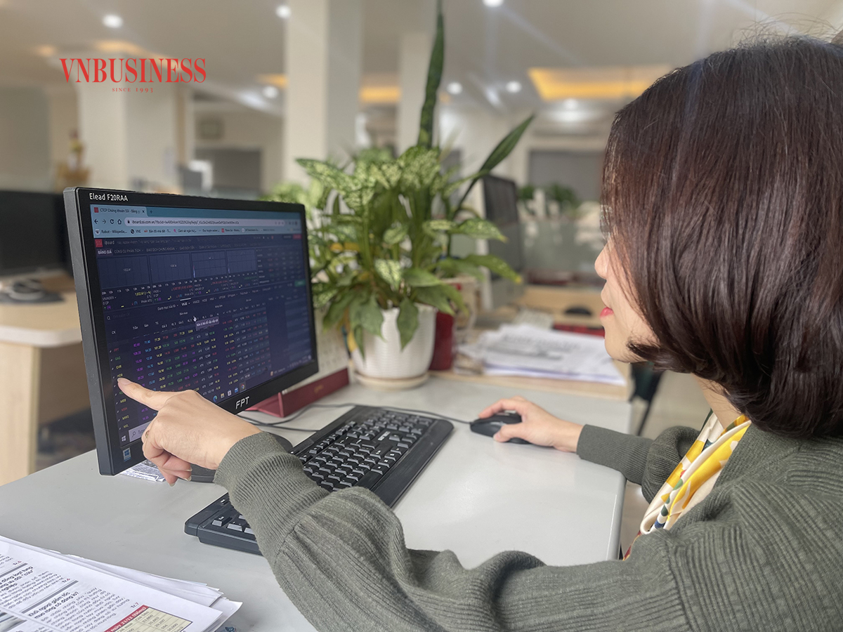 Mua bán thế nào khi dòng tiền trên thị trường ‘eo hẹp’?