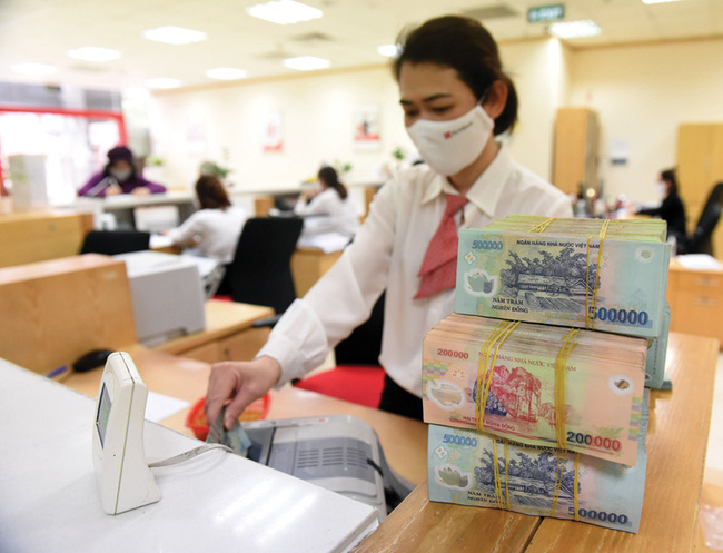Lãi vay lên tới 15%, doanh nghiệp kiến nghị giảm lãi xuống trong 6 tháng