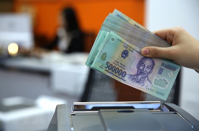 'Tìm lối ra' gói hỗ trợ lãi suất 2%