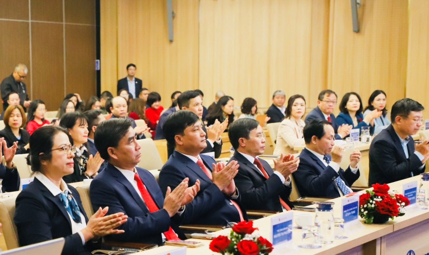 Agribank và Tập đoàn Điện lực Việt Nam ký Hợp đồng tín dụng cho Dự án Nhà máy Thủy điện Ialy mở rộng