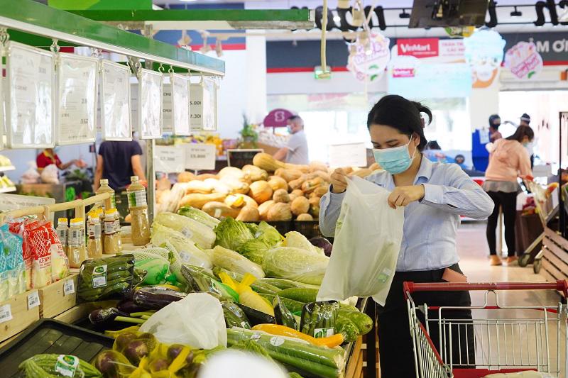 Bất chấp cầu suy giảm, bán lẻ vẫn hút dòng vốn đầu tư khủng