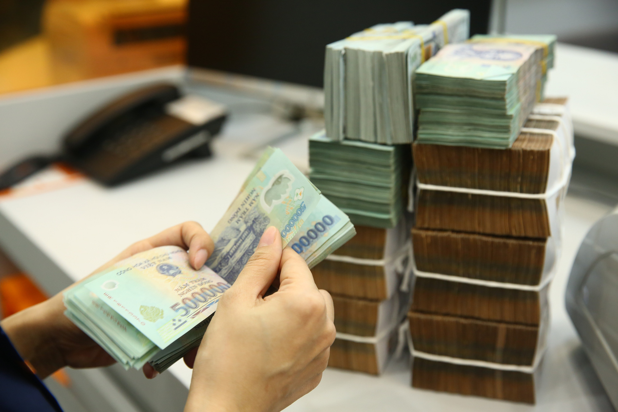 Thủ tướng yêu cầu đánh giá thông tin doanh nghiệp buộc phải bán cho nước ngoài do 'đói vốn'