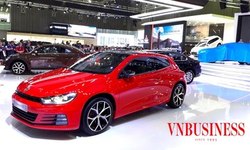 Có nên giảm 50% phí trước bạ cho ô tô nhập khẩu?