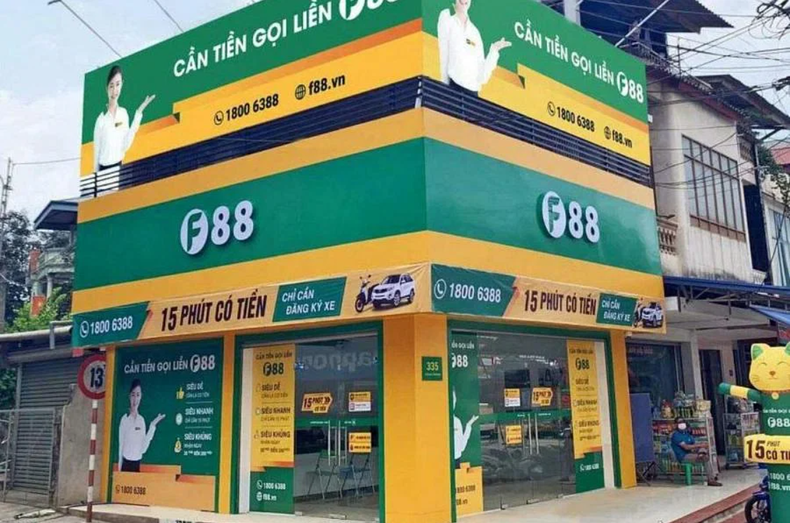 Các công ty Fintech đang 'ngồi ghế nóng' khi một loạt sai phạm cho vay bị vào tầm ngắm