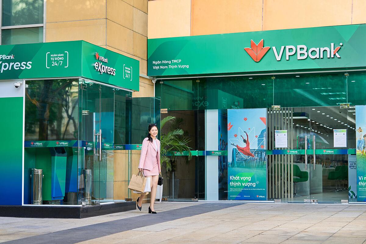 Cổ phiếu liên tục gây ấn tượng, ‘sếp’ VPBank muốn gom thêm cổ phiếu