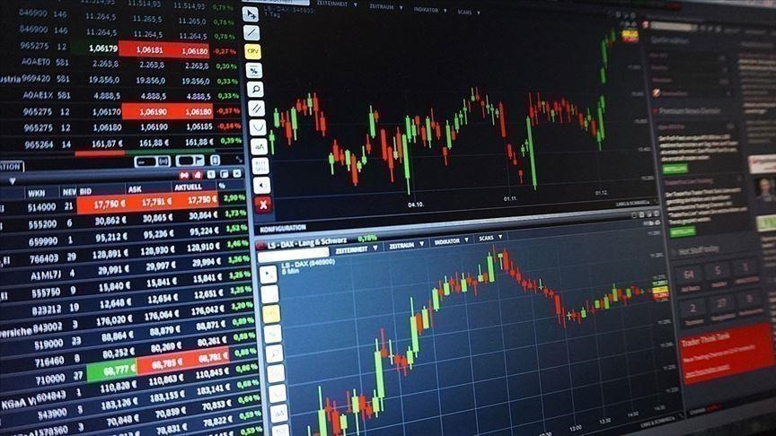 Khối ngoại mua ròng trở lại, VN-Index thoát hiểm cuối phiên