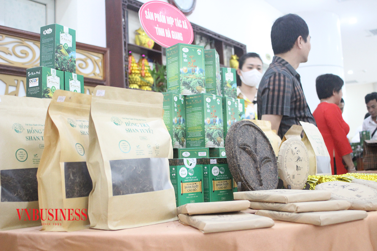 Nông sản HTX mở đường vào chuỗi bán lẻ hiện đại