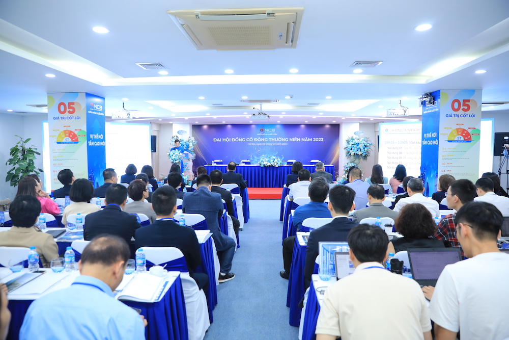 Biến cố về trái phiếu, bất động sản, nợ xấu trở thành thách thức lợi nhuận ngân hàng