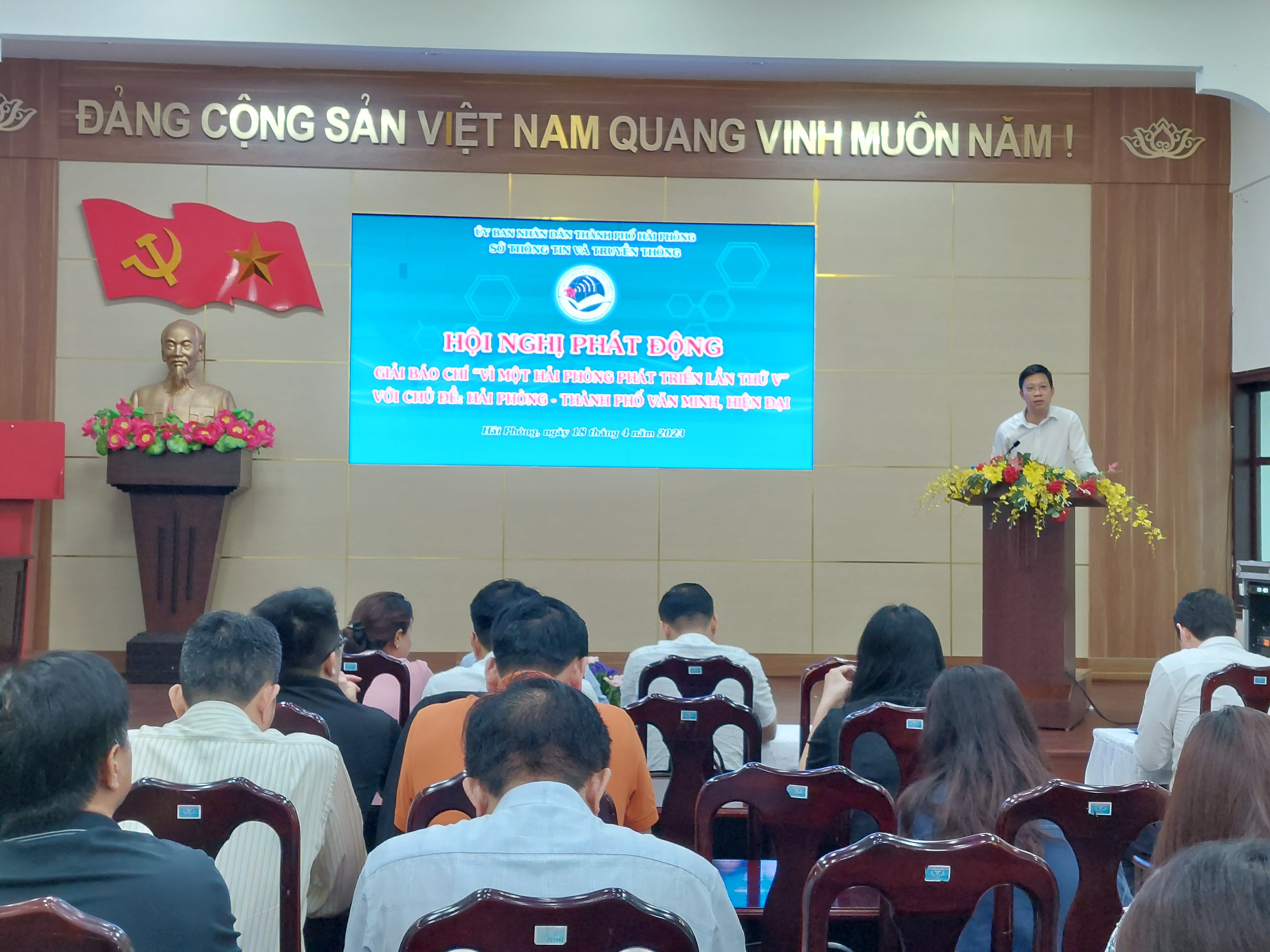 Phát động Giải báo chí “Vì một Hải Phòng phát triển”