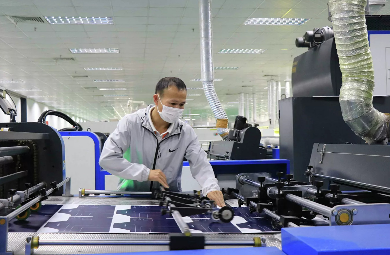 DBS: Việt Nam được hưởng lợi từ những thay đổi chuỗi cung ứng