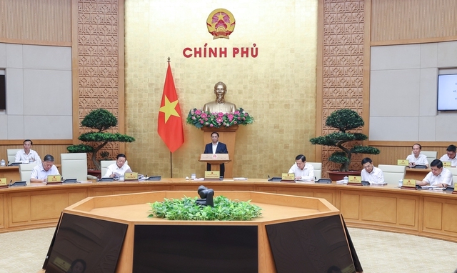 Việt Nam mua 4,9 tỷ USD trong 4 tháng đầu năm để tăng dự trữ