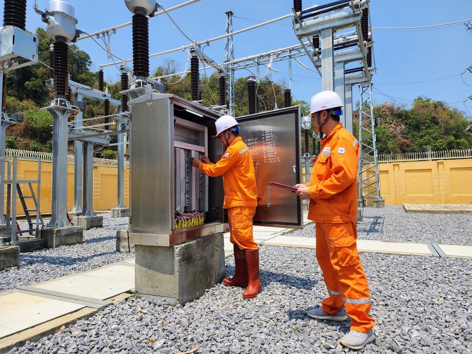Sự cố tại nhà máy nhiệt điện Phả Lại, Cẩm Phả... có thể khiến miền Bắc thiếu 4.900 MW điện