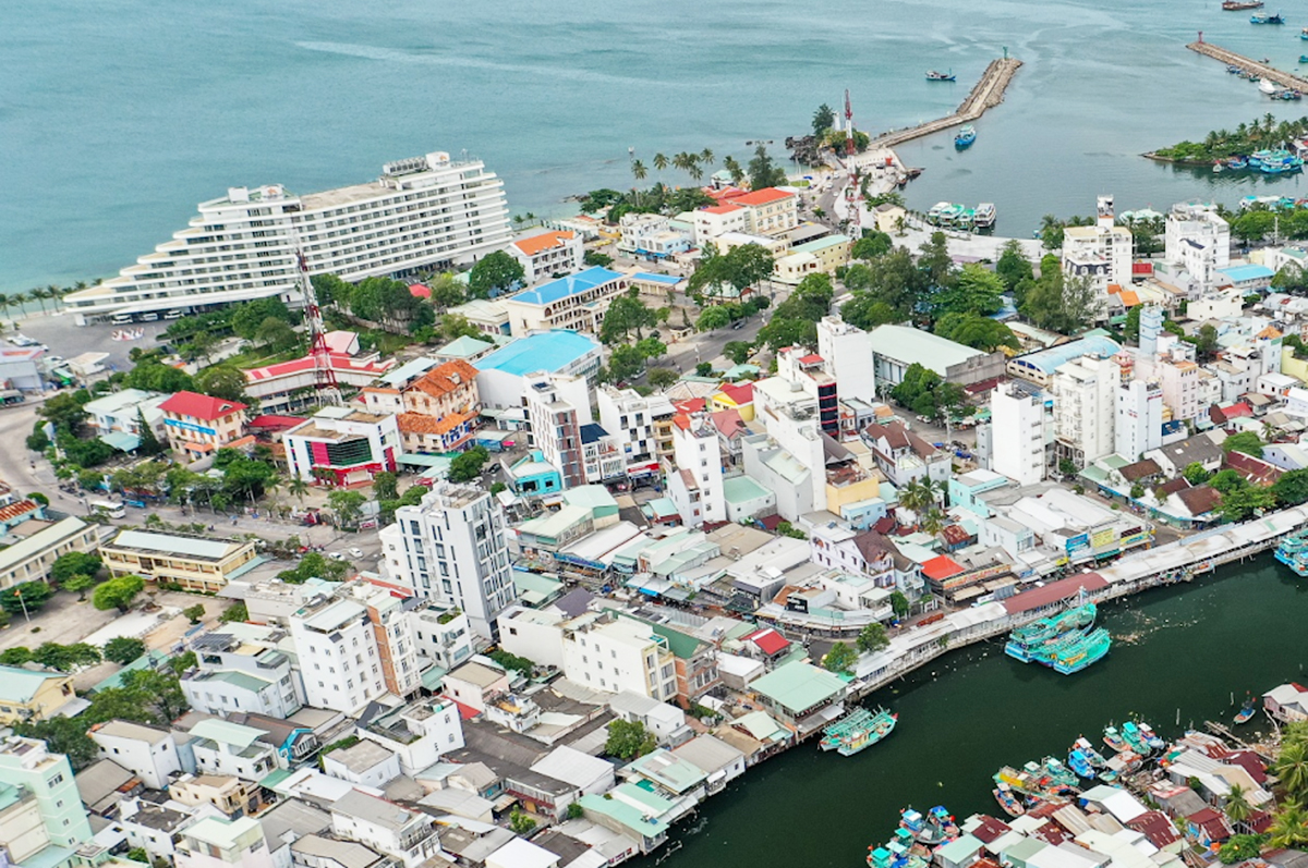 Cơ hội 'vượt cạn' của nhà đầu tư condotel, officetel tại Phú Quốc sắp đến?