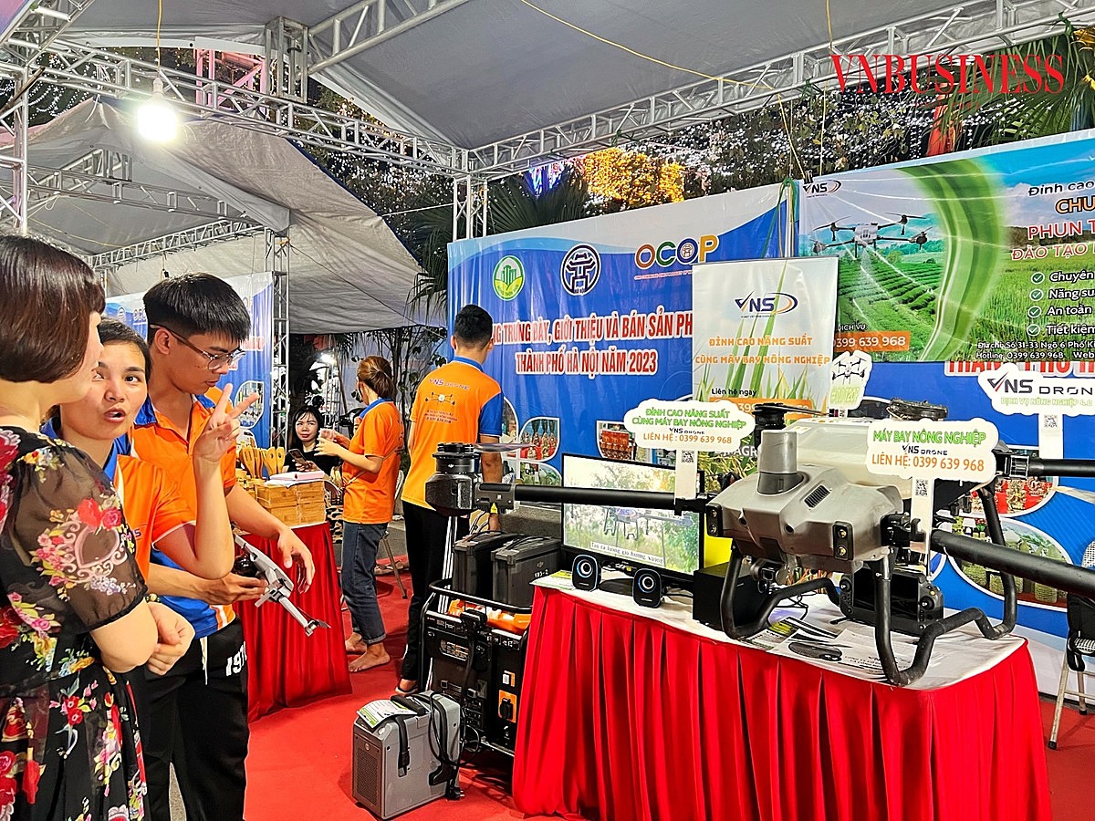 Nhiều HTX tham gia Hội chợ giống, vật tư nông nghiệp và nông sản an toàn