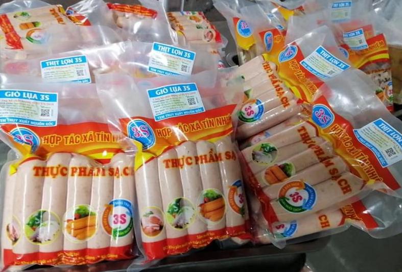 Chăn nuôi tuần hoàn giúp một HTX có doanh thu tăng 30% mỗi năm
