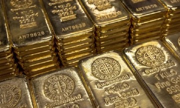 Chênh lệch giữa giá vàng SJC trong nước và thế giới gần 11 triệu đồng/lượng