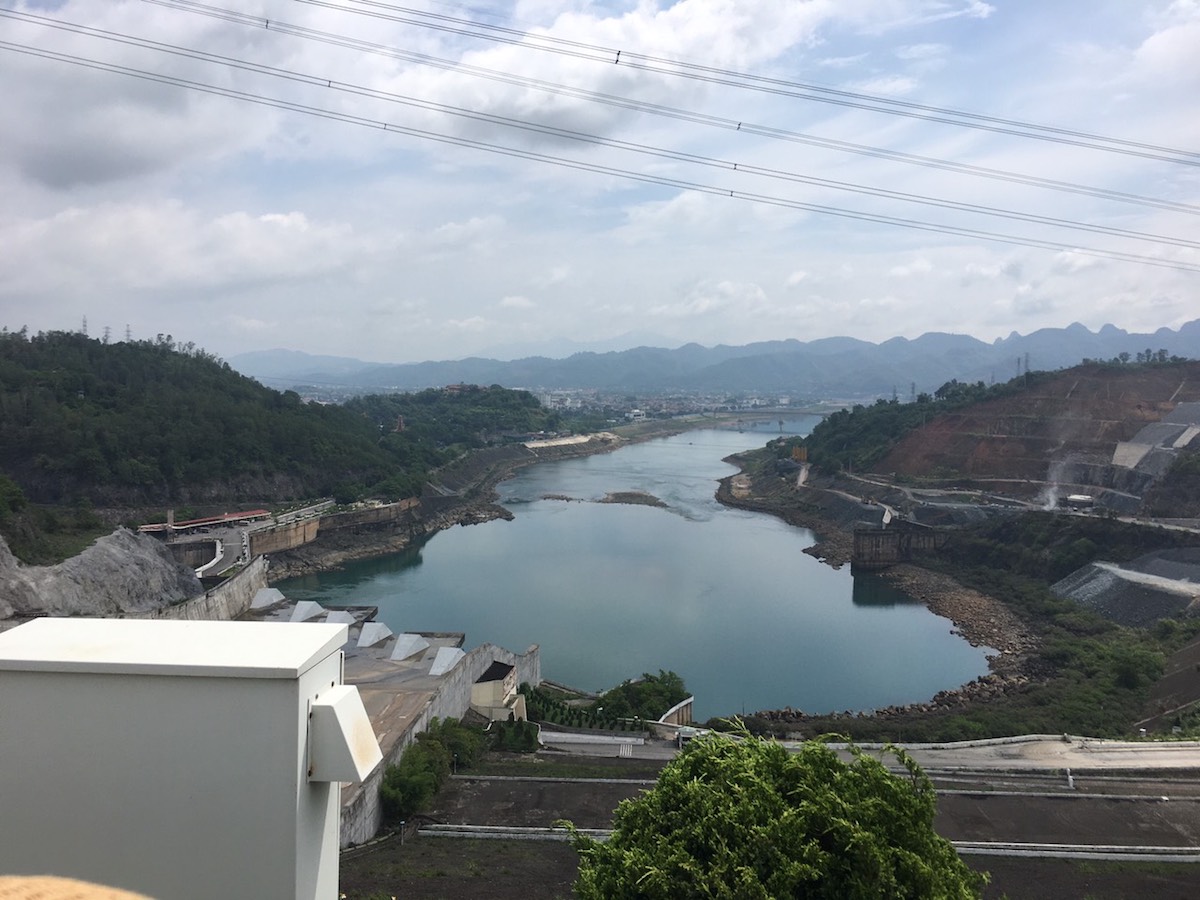 Mưa rải rác chưa thể 'cứu' thủy điện, miền Bắc chỉ còn Hoà Bình phát điện