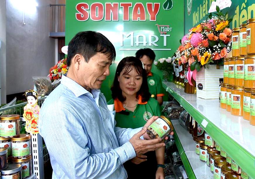 ‘Luồng gió mới’ cho giảm nghèo ở vùng miền núi Sơn Tây
