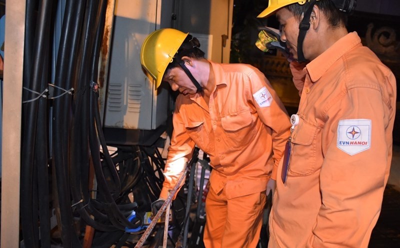 Chính phủ yêu cầu giải quyết dứt điểm thiếu điện trong tháng 6