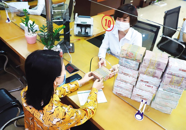 Tín dụng tăng chậm, ngân hàng gấp gáp tìm cách bơm tiền
