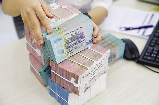 Nợ xấu rình rập, ngân hàng không dám cho vay tín chấp