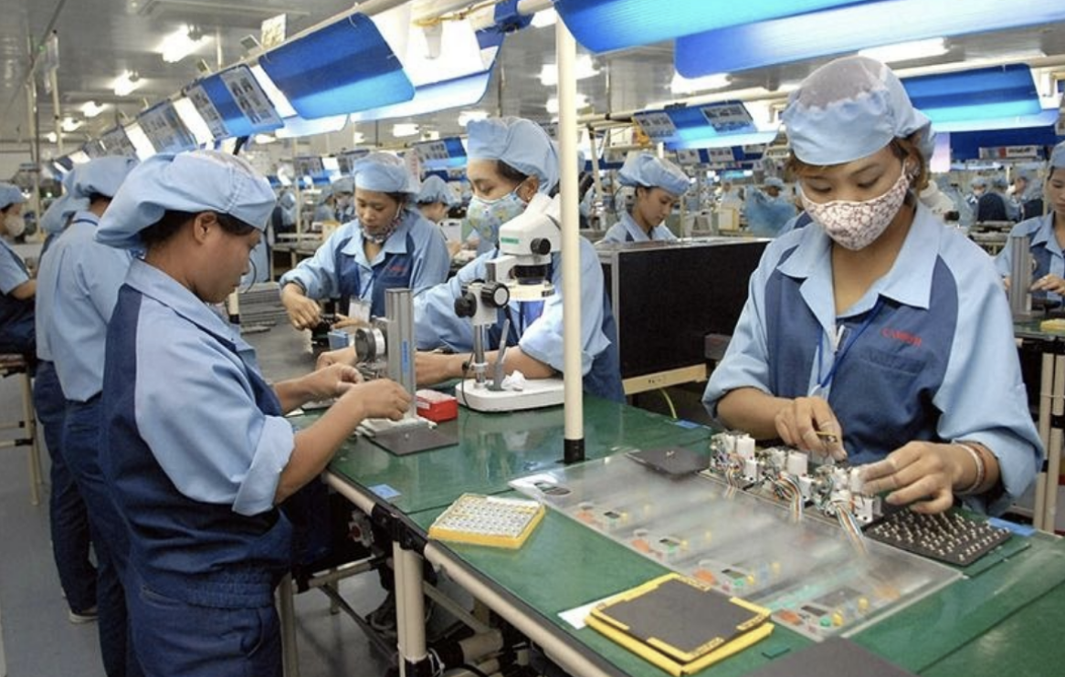 Để đạt mục tiêu cả năm 6,5%, GDP 6 tháng cuối năm phải tăng tới 9%