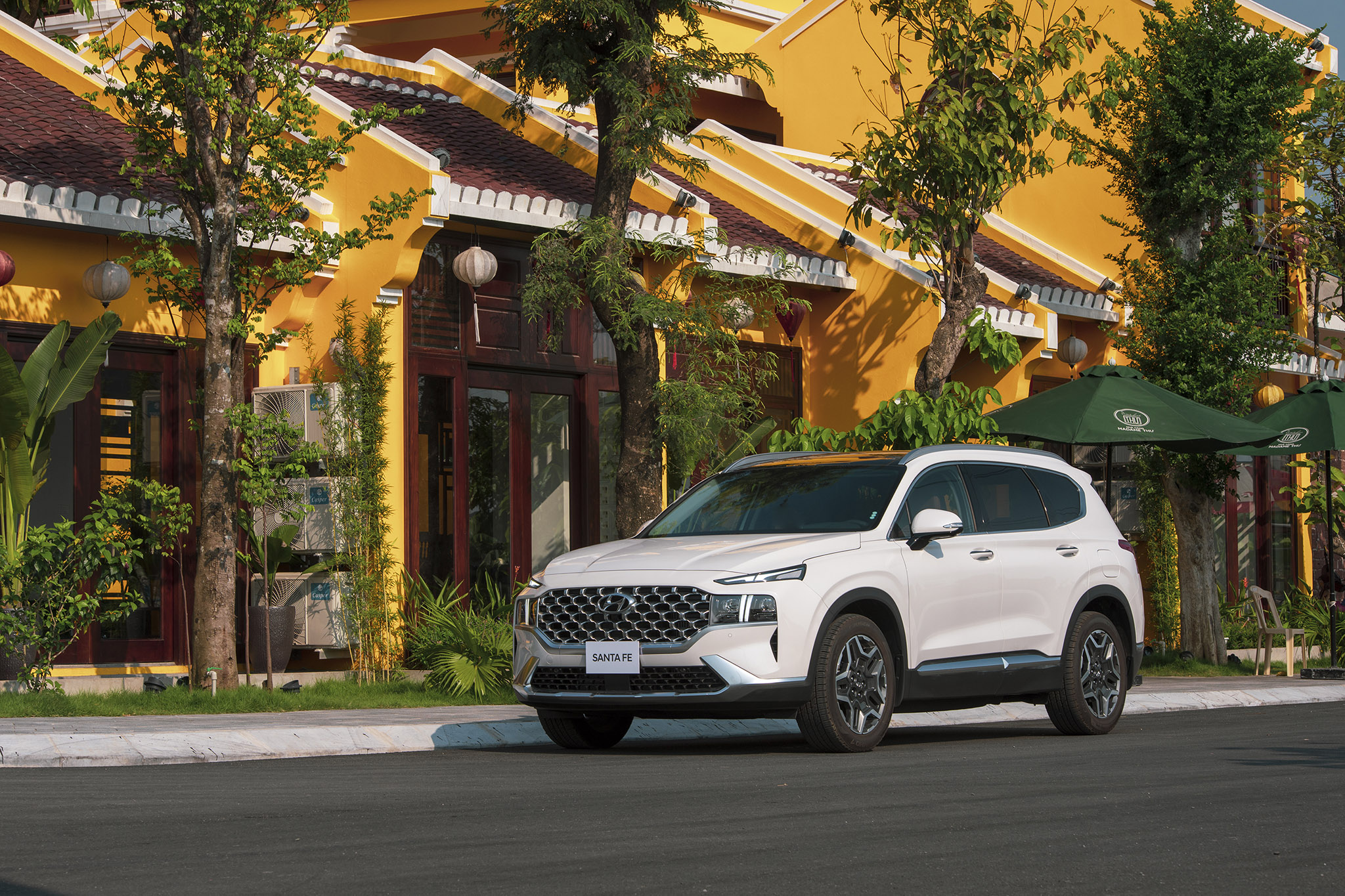 Hyundai Santa Fe Hybrid chính thức giới thiệu tại Việt Nam