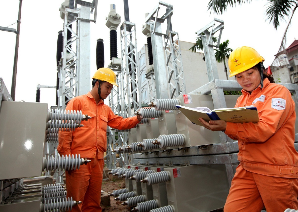 Có nên áp dụng thí điểm giá bán điện hai thành phần?