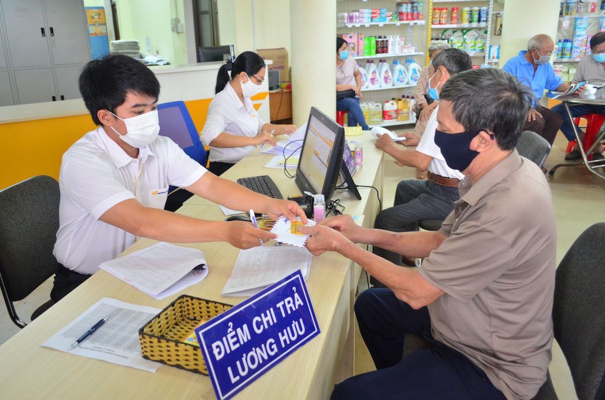 Người nghỉ hưu chưa được tăng lương từ tháng 7, BHXH Việt Nam lên tiếng
