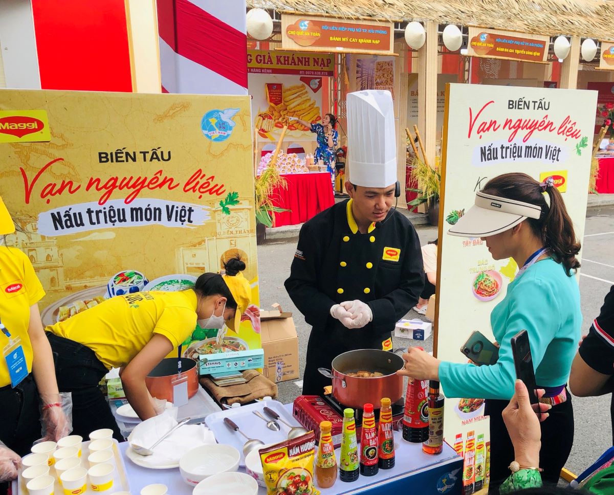 Thúc đẩy du lịch ẩm thực thông qua ứng dụng công nghệ số