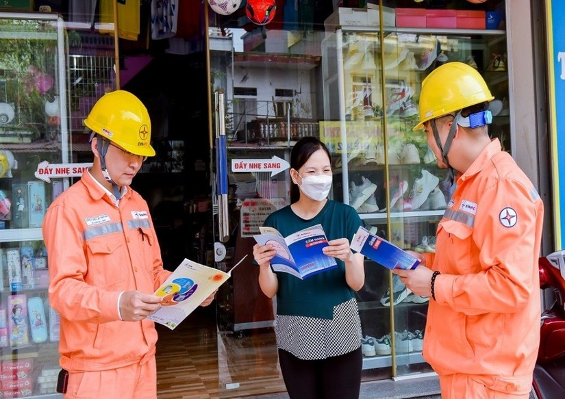 Hộ sinh hoạt 'dùng càng nhiều, giá điện càng đắt' là phù hợp xu thế thế giới