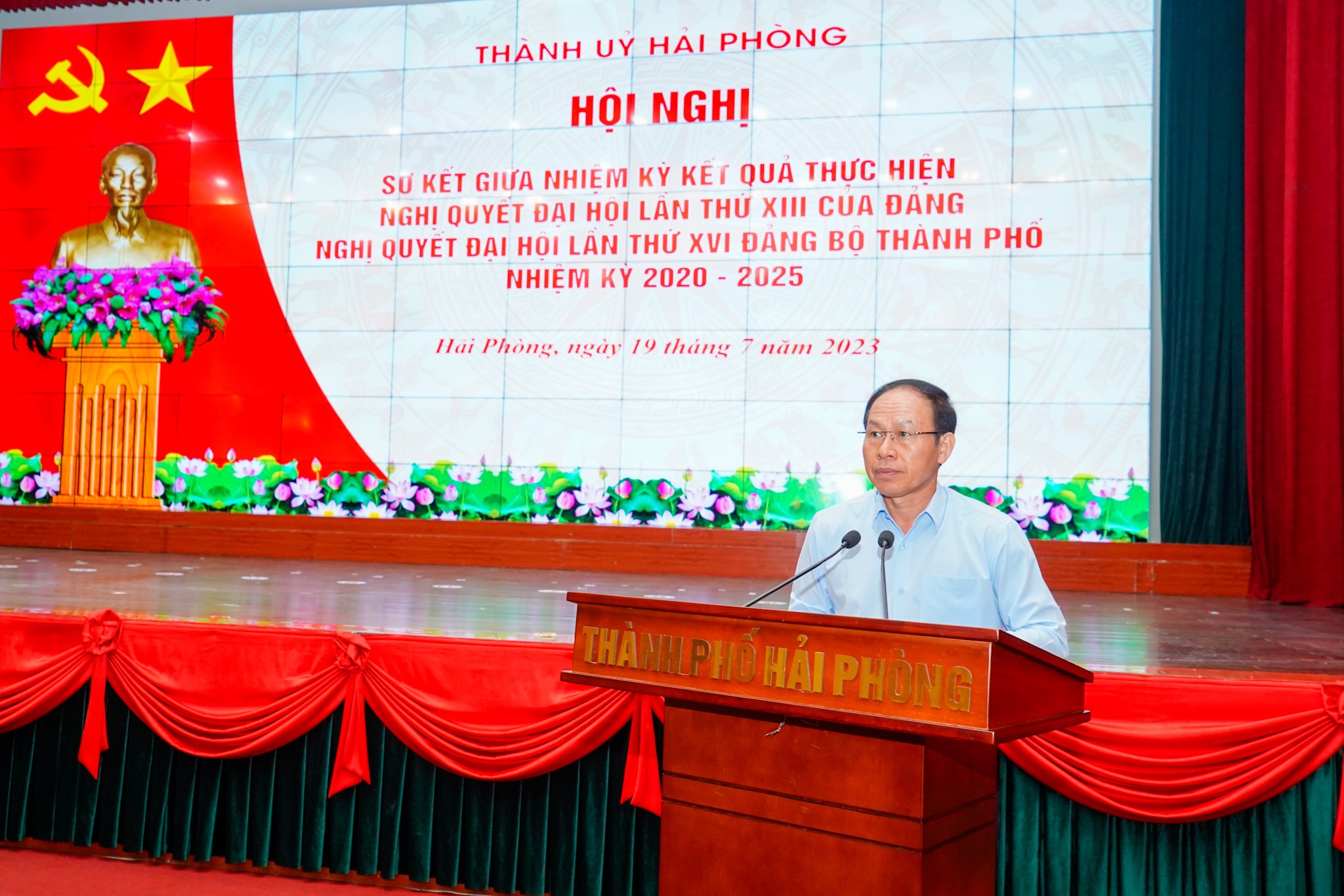 Hải Phòng sơ kết giữa nhiệm kỳ: Các chỉ tiêu nằm trong tốp dẫn đầu cả nước