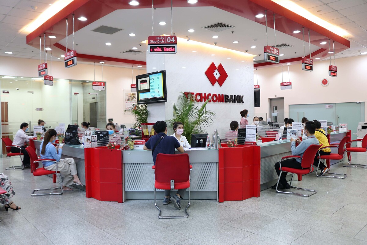 Techcombank hoàn thành hơn 51% chỉ tiêu lợi nhuận cả năm