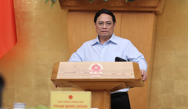 Thủ tướng yêu cầu đẩy nhanh hoàn thuế cho doanh nghiệp