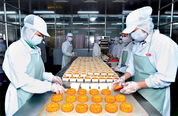 Mùa bánh Trung thu: Áp lực cạnh tranh lớn, vừa bán vừa lo