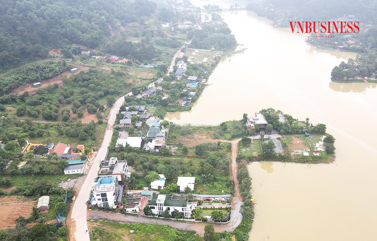 Hết thời 'đẻ trứng vàng', homestay bán lỗ cả tỷ vẫn ế