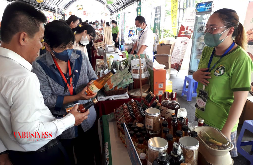 Tìm ‘con đường sáng’ cho xuất khẩu ở ngành hàng F&B