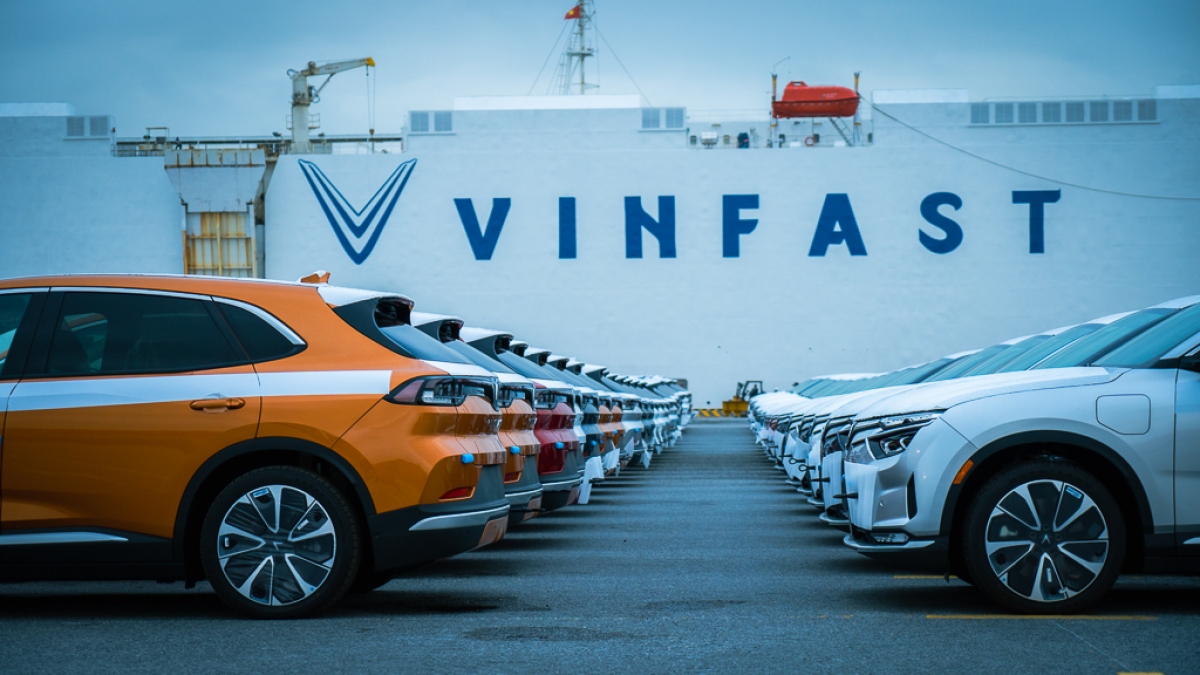 Hiệu ứng cổ phiếu VFS tới nhóm ‘họ Vin’