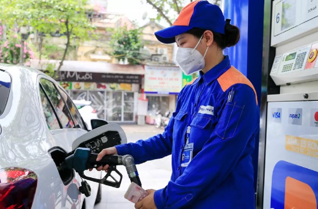 Tỷ trọng thuế trong giá xăng dầu ở Việt Nam chỉ 10-21%, thấp hơn nhiều nước